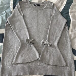 Karl Lagerfeld women’s grey evening sweater